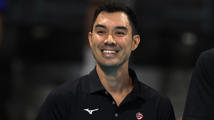 U.S. volleyball star Erik Shoji comes out as queer